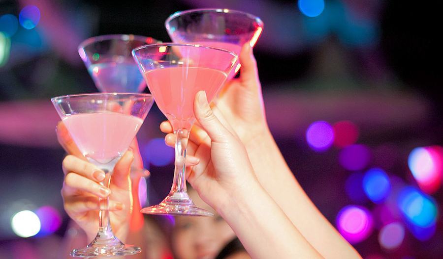 Rombiolo, festa di compleanno con decine di persone. Bloccata dal sindaco 51 festa