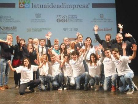 ff2a48583c041c827d6b901ebd76575e