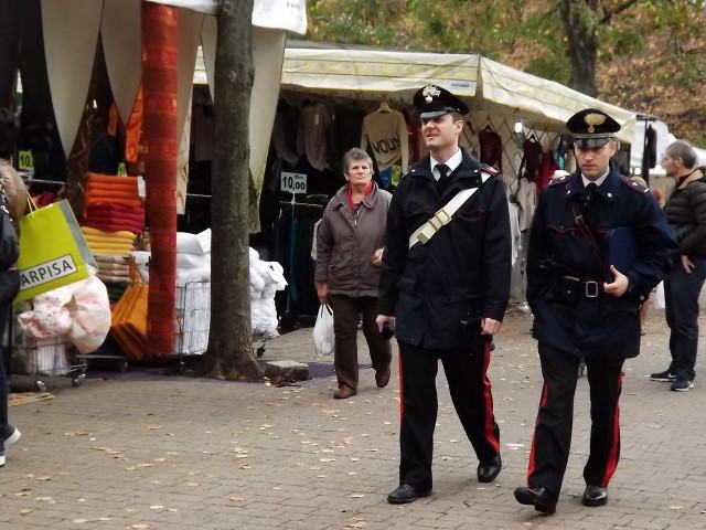 fiera-cosenza-carabinieri