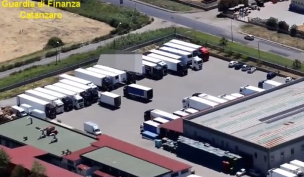 finanza lamezia caporalato trasporti