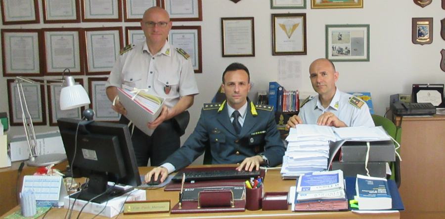 Paola: impresa pubblicitaria fantasma, scoperta evasione totale 51 finanza paola