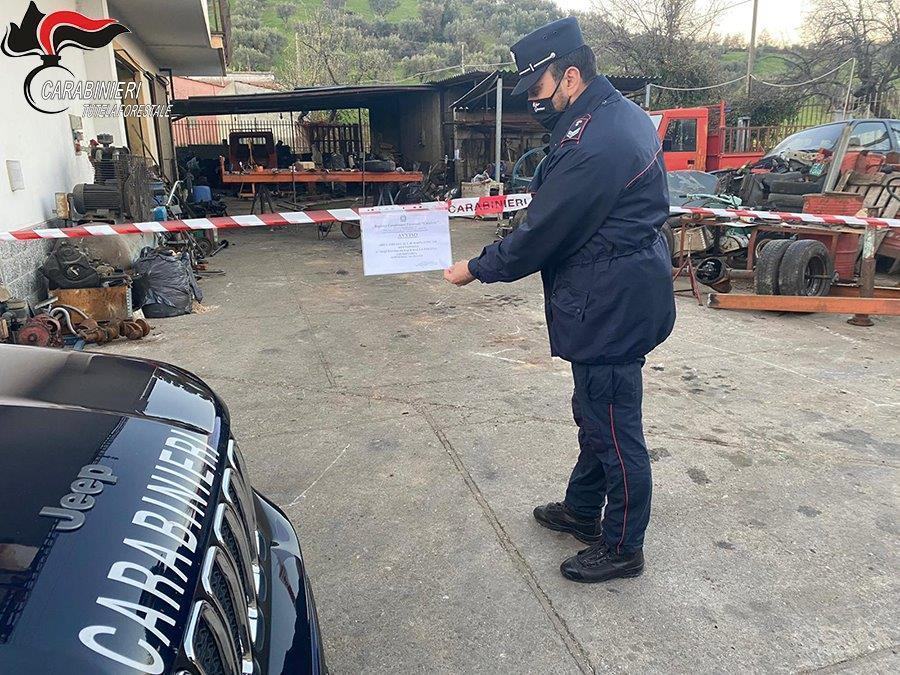 Montalto: smaltiva illecitamente oli esausti, denunciato il titolare di un'officina 74 foto 1 17