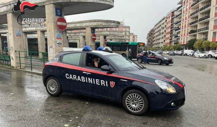 foto autostazione carabinieri cosenza