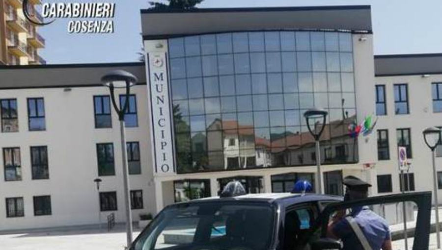 foto carabinieri san giovanni in fiore comune