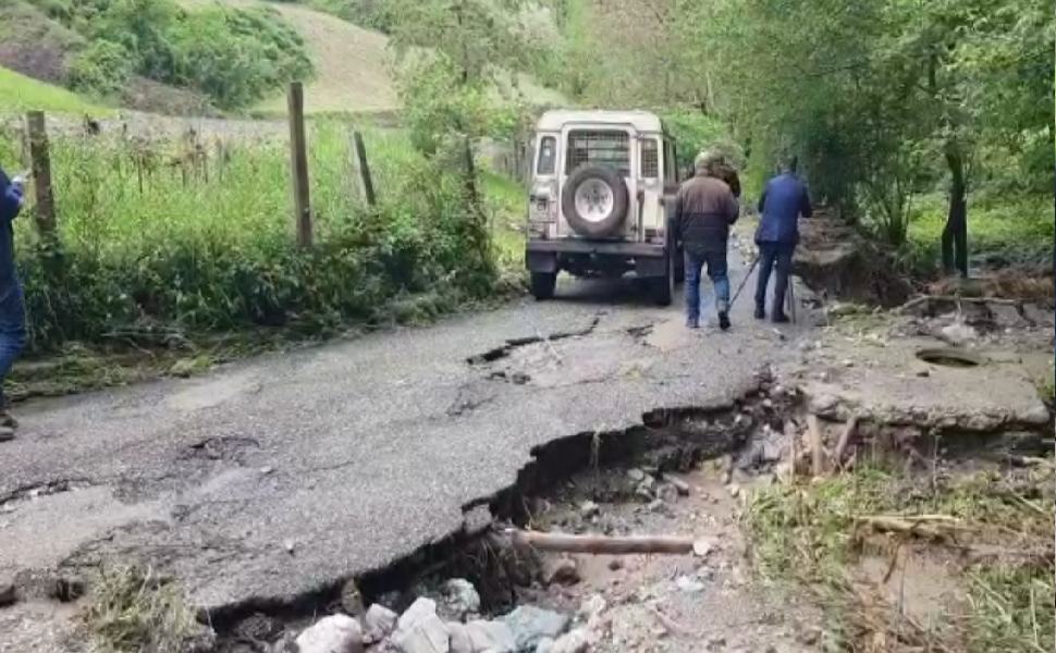 Violento nubifragio nel cosentino, esonda il fiume Forge. Numerosi danni 51 foto maltempo