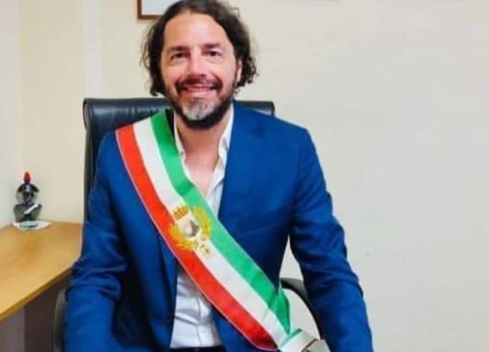 foto sindaco di paola def