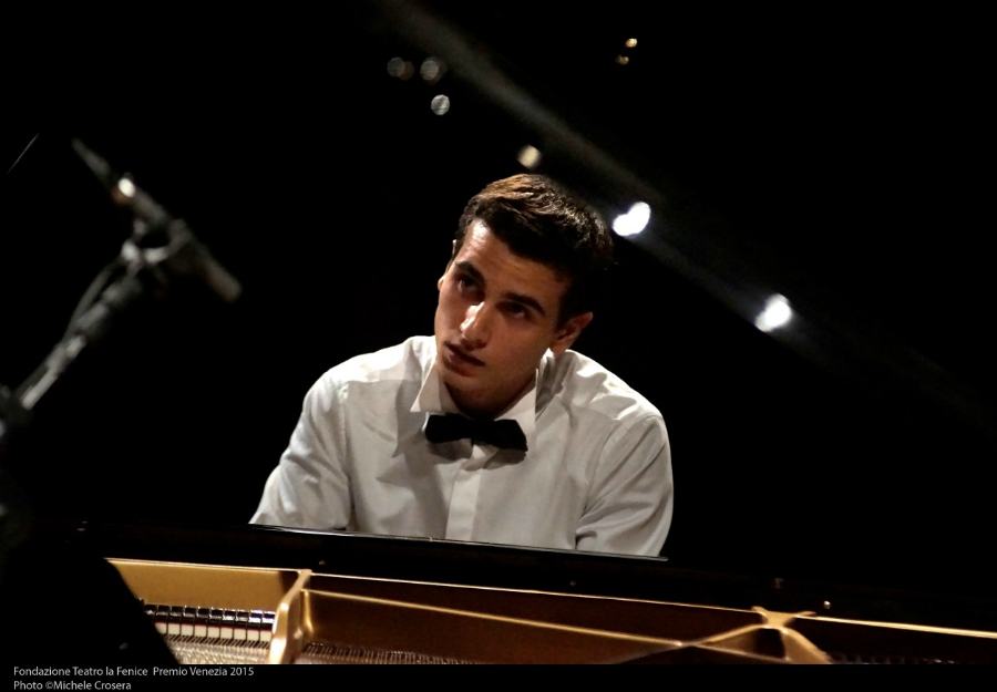 Idà, giovane pianista calabrese alla "Festa della musica" 62 foto Ida 1