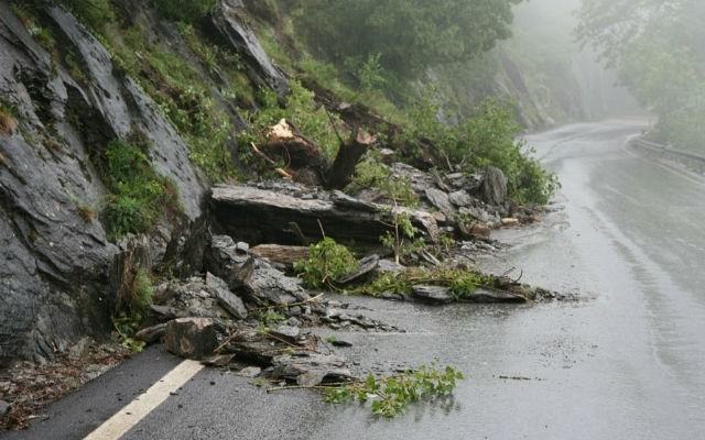 Dissesto idrogeologico a Donnici, la preoccupazione dei cittadini che chiedono interventi (AUDIO INTERVISTA) 77 frana donnici