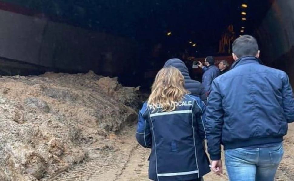 Frana a San Giovanni in Fiore, la statale 107 verso la «riapertura imminente» 51 frana sopralluogo statale 107 san giovanni in fiore 1