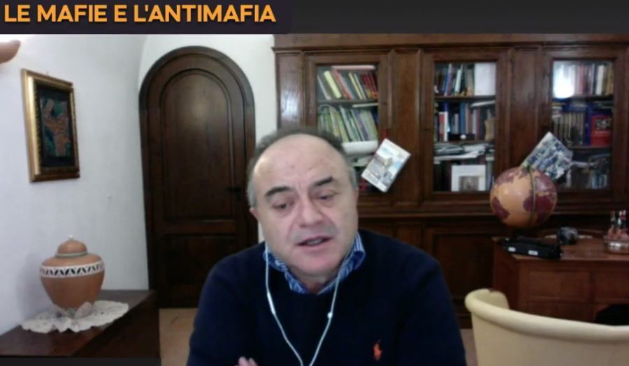 Gratteri: "solidarietà a chi ha commesso reati gravi? Mi preoccupa" 51 gratteri webinar mafie e antimafia