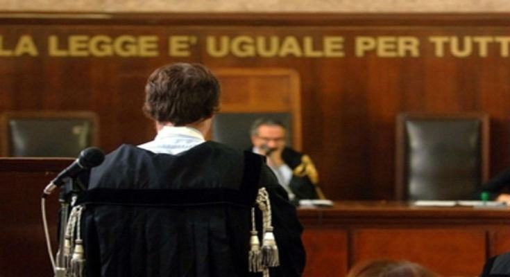 Certificati falsi per difendersi in Tribunale senza pagare l'avvocato, 123 denunce 51 gratuito patrocinio