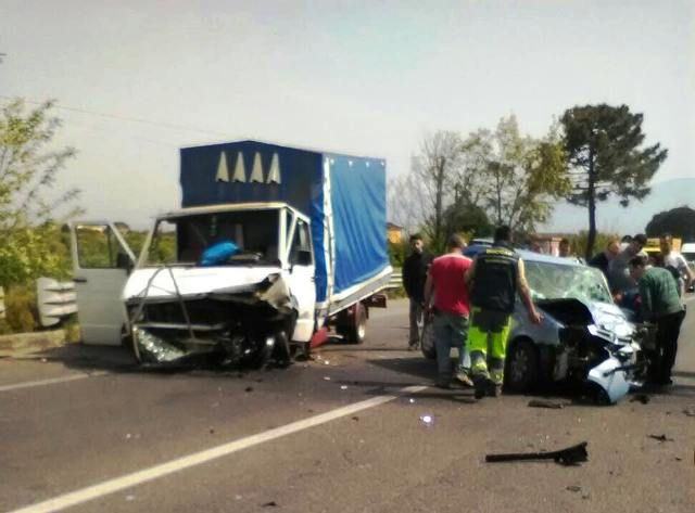 Ignorata la messa in sicurezza del tratto di 'statale della morte' in provincia di Cosenza 51 grave incidente avvenuto sulla ss106 a corigliano calabro 13 4 2016 16 42 40