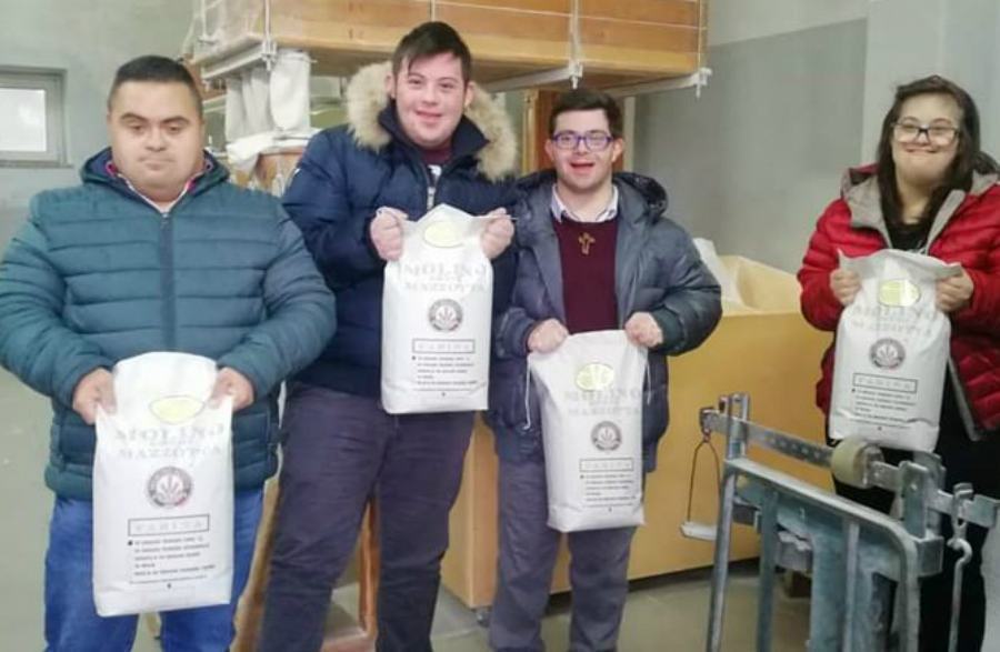 gruppo amici di filadelfia 1