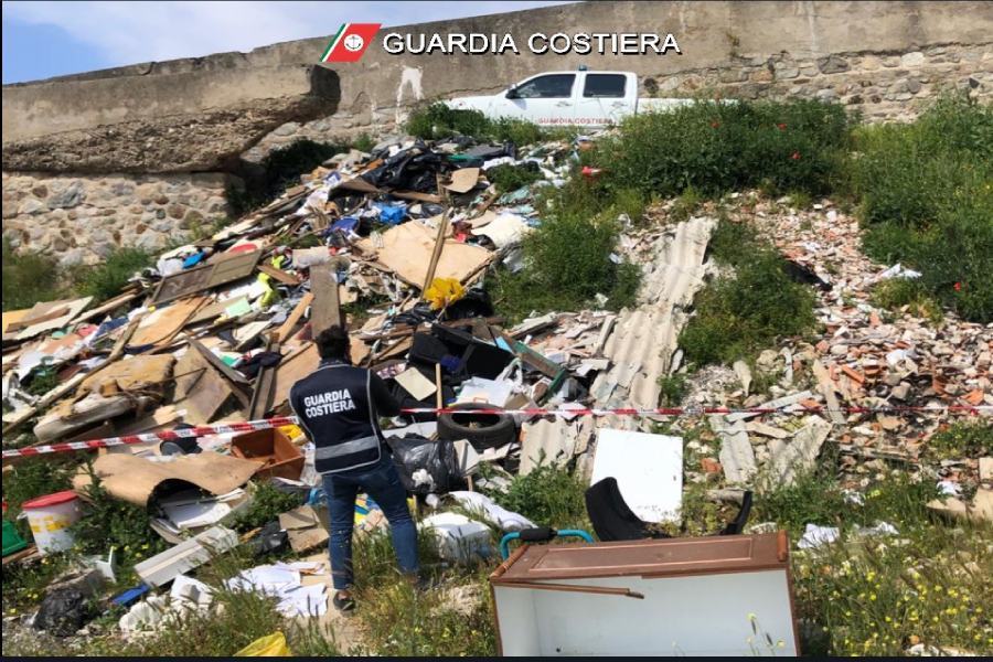 guardia costiera coriglianeto discarica abusiva