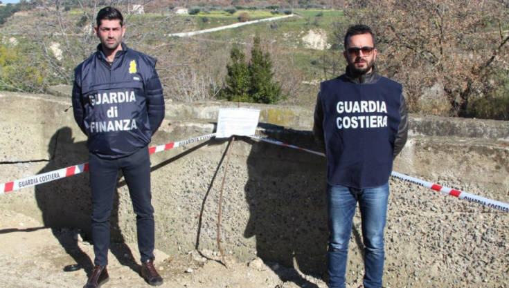guardia costiera ricadi sequestro