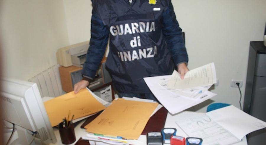 guardia di finanza documenti 1