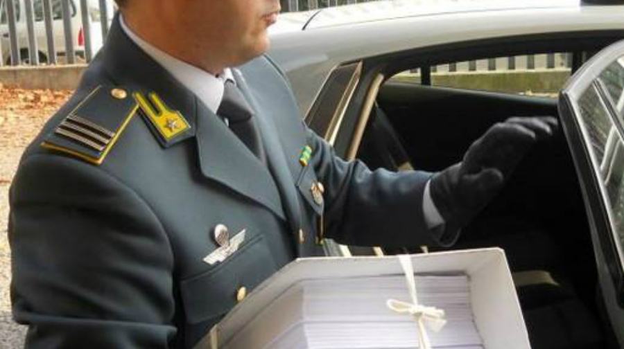 Bancarotta fraudolenta, arrestato ex titolare di uno studio medico specialistico 51 guardia finanza documenti 6