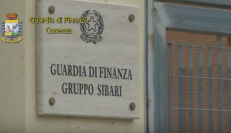 Truffa su contributi agricoli, quattro persone indagate nel cosentino 51 guardia finanza sibari 1