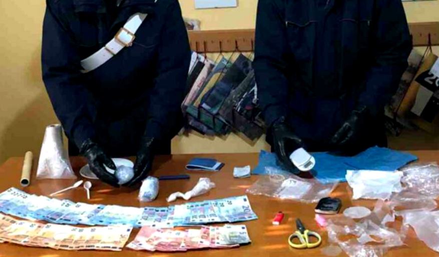 guardia piemontese cocaina casa