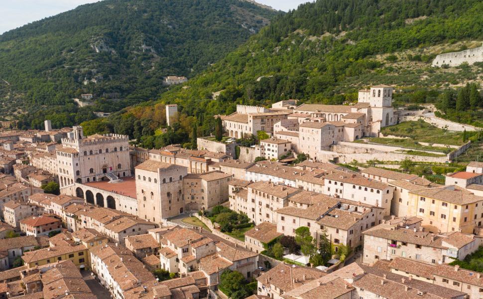 gubbio vista aerea 1 e1620221418738