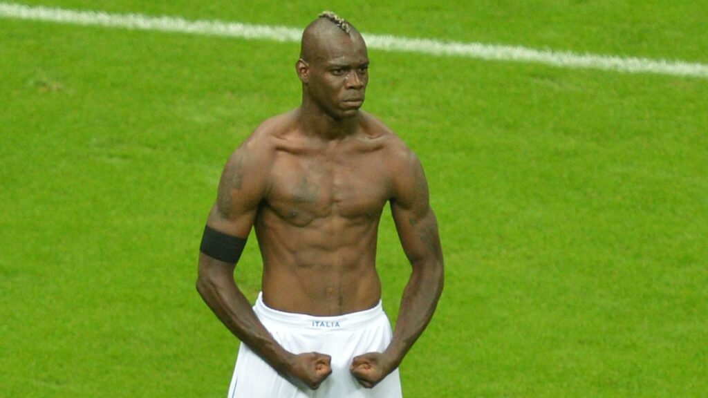 hd mario balotelli italy 1s7rjdmgn6wmr1elt0u6v7htlq