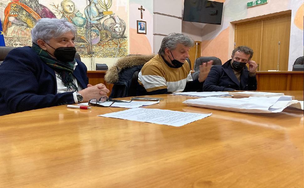 Turismo delle radici a Cosenza, le proposte del docente Unical Tullio Romita 51 il prof.Tullio Romita e il Presidente della commissione cultura Frammartino 2