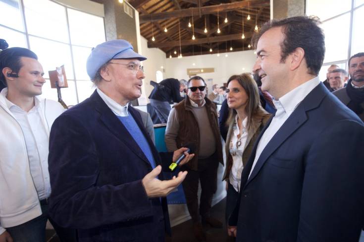 Cosenza su Rete 4, nello speciale pagato con i soldi dei cittadini 51 il sindaco Occhiuto con Luca Sardella
