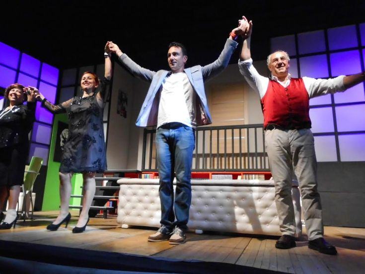 Grande attesa per lo spettacolo ''Gioia di Papà'' della compagnia di Amantea ''Il Volo delle Comete'' 203 il volo delle comete