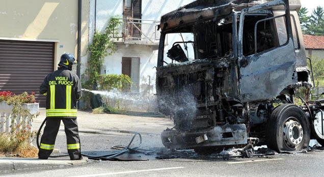 incendi cosenza reati