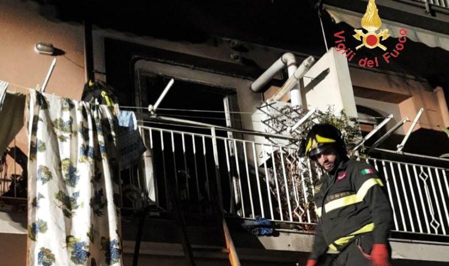 incendio abitazione lamezia 01 1