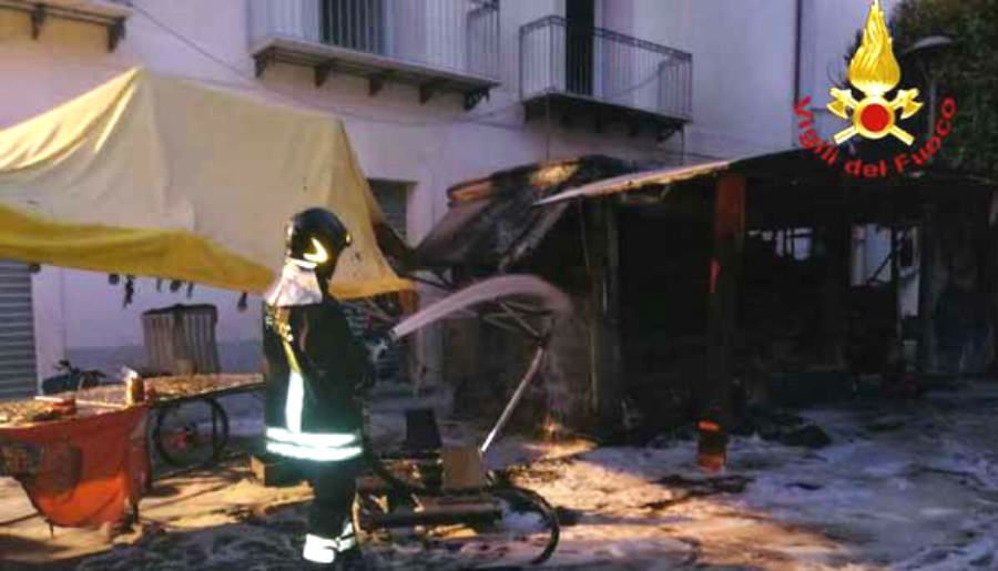 incendio furgone
