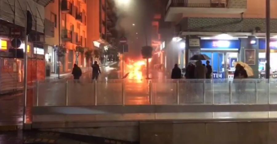 incendio piazza bilotti 01