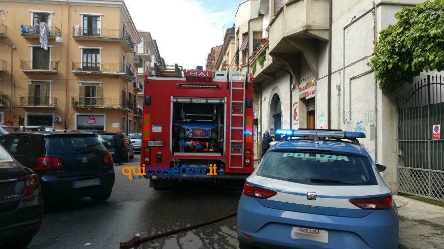 incendio via molinella 02
