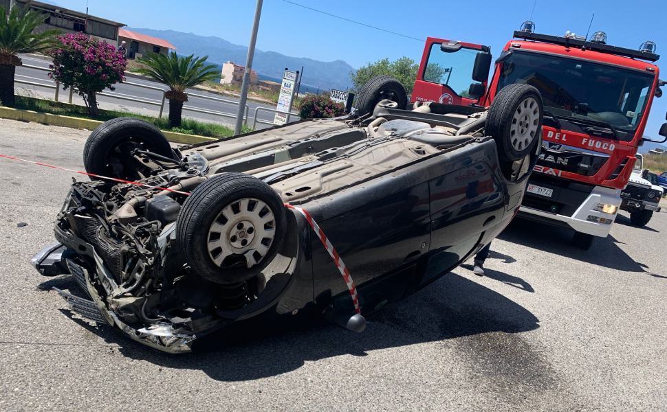 Tragico incidente sulla Statale 106, vittima una donna 51 incidente 106 bocale vittima donna