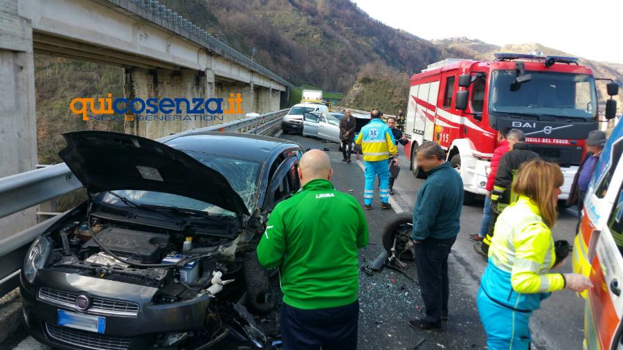 A2 del Mediterraneo: deviazioni e pericoli continui. Presentato esposto in Procura 53 incidente a2 rogliano 1