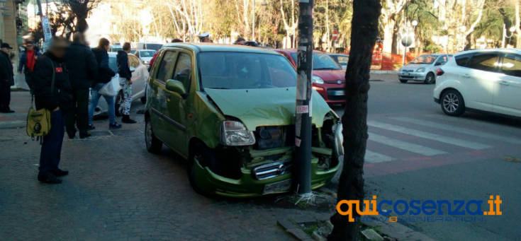 incidente corso umberto cosenza cop