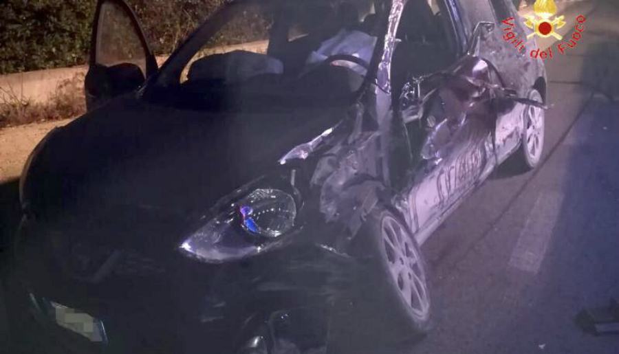 incidente micra due vittime cropani