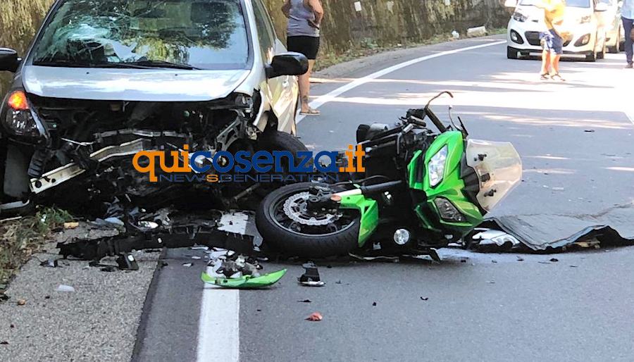 incidente moto mortale