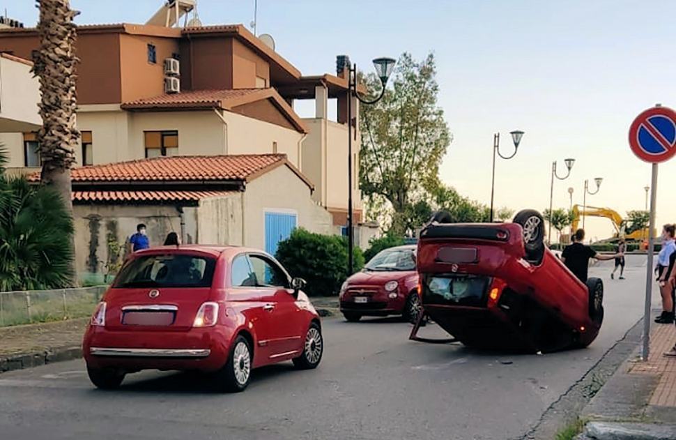 Incidenti a Praia a Mare, due nel giro di 24 ore "manca segnaletica, urge intervento" 51 incidente praia a mare01