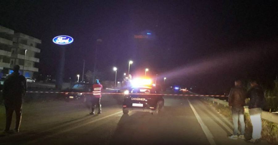 incidente ss 106 locri siderno