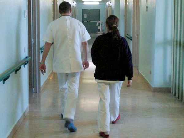 Sanità, nuovi orari per medici e infermieri in base alla normativa europea. Sposato dell'IPASVI: "è necessario assumere" (AUDIO INTERVISTA) 71 infermieri