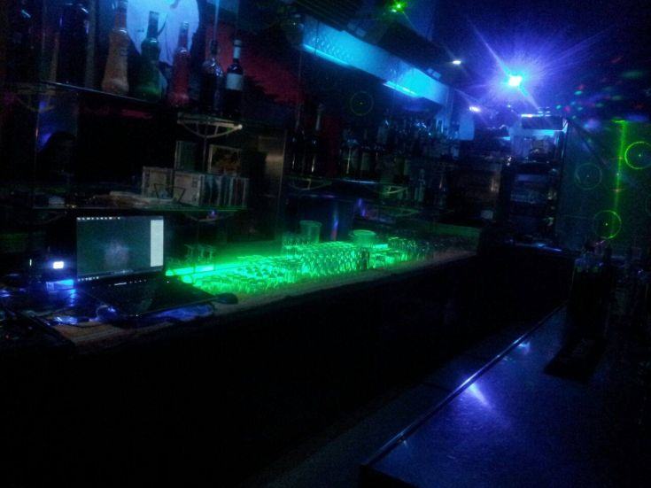 Sfruttamento della prostituzione, arrestati padre e figli in un night del cosentino 206 insonnia laino