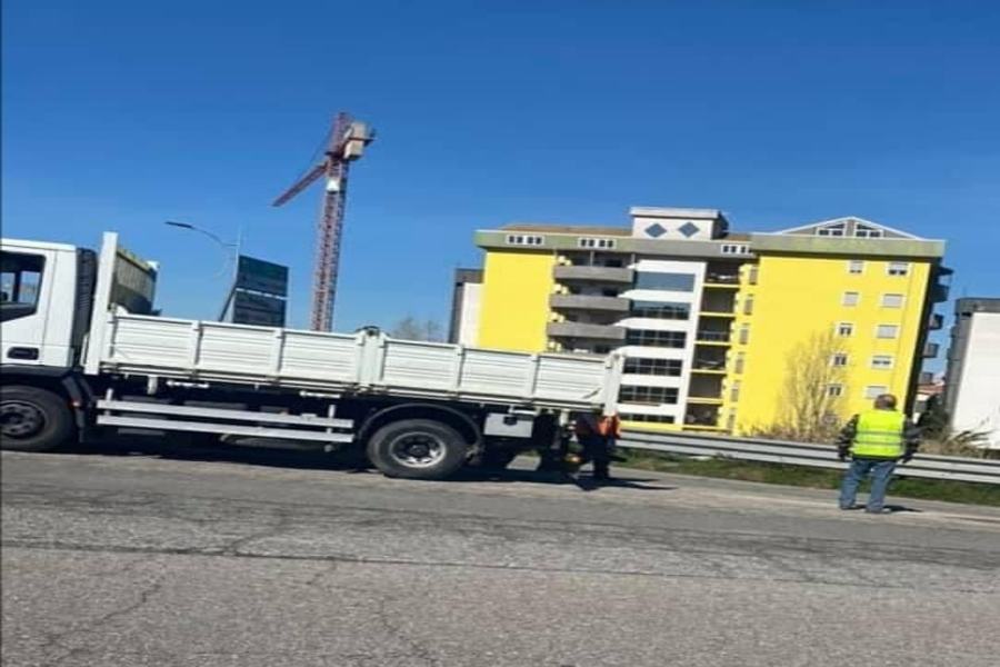 Cosenza, sulla sopraelevata manto stradale a "groviera". Avviati interventi di bitumazione 51 interventi bitumazione cosenza
