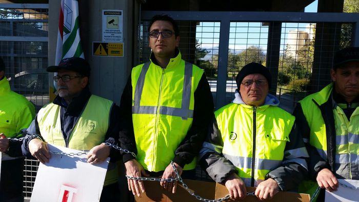 Italcementi: firmato il piano di riassetto, cassa integrazione per 668 lavoratori 51 italcemntei castrovillari