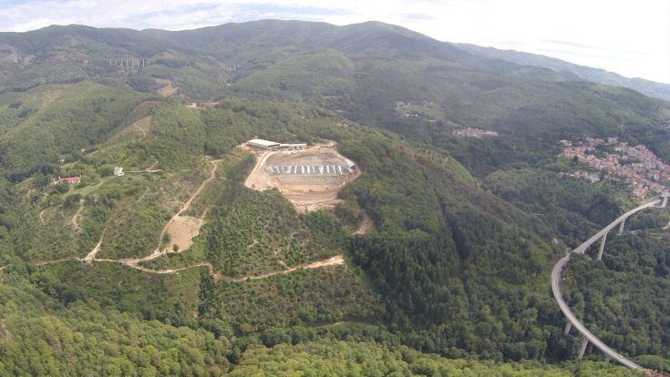 la discarica incastonata nella Sila 1