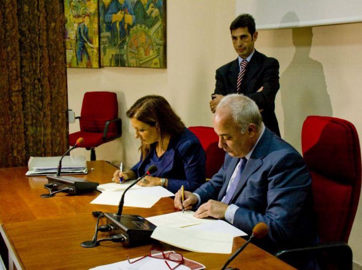 Camera di Commercio di Cosenza e Tribunale di Castrovillari insieme per un servizio rivolto alle imprese e ai consumatori 200 la firma del protocollo