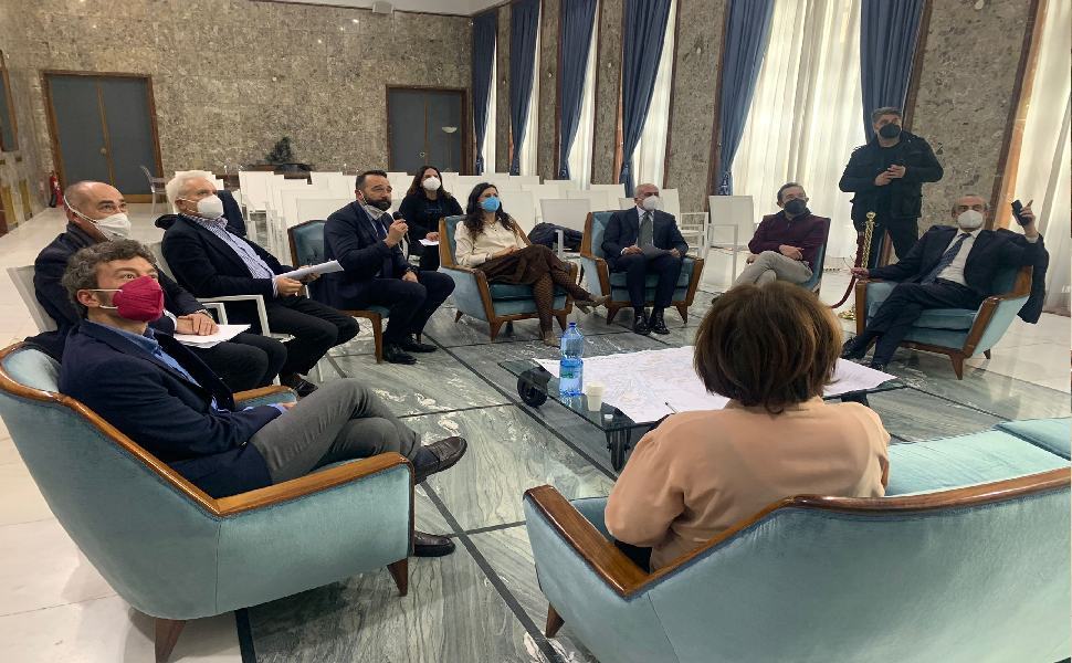Centro storico, si discutono gli interventi da avviare "non faremo un'operazione di facciata" 51 la riunione sul CIS