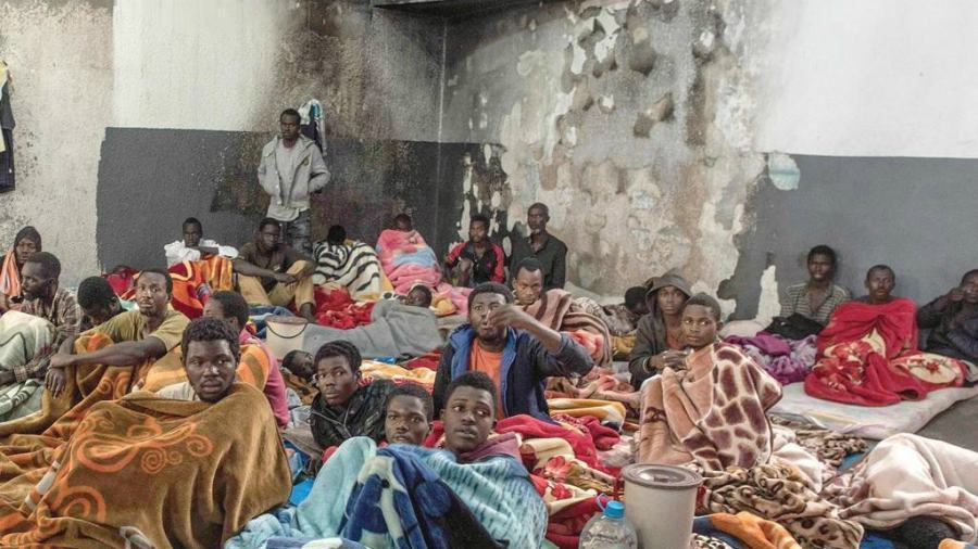 Migranti, "Peter il boss" il presunto torturatore libico viene arrestato in Calabria 51 lagerlibia