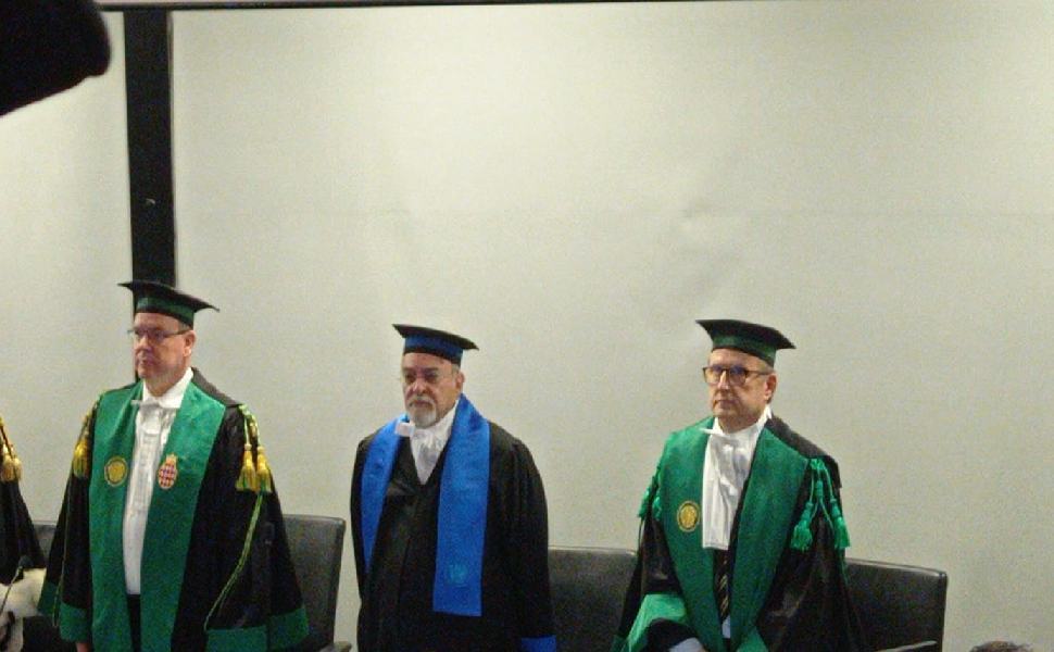 laurea Alberto di Monaco