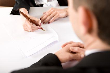 Dipendente assunta sottopagata, costretta a consegnare differenza della busta paga in contanti 80 lavoro cosenza assunzione 1